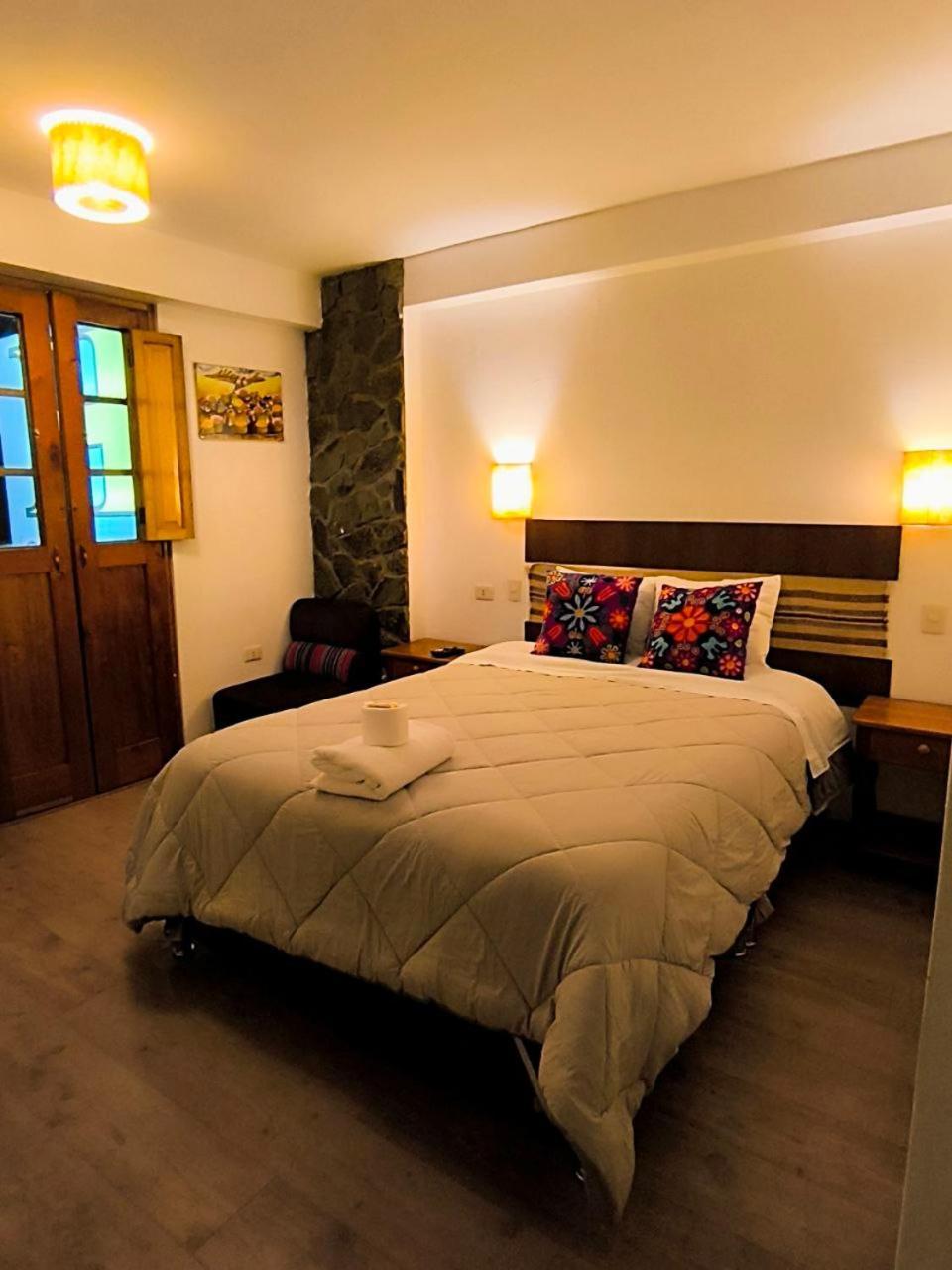 Hostal Balcon De Piedra Урубамба Экстерьер фото